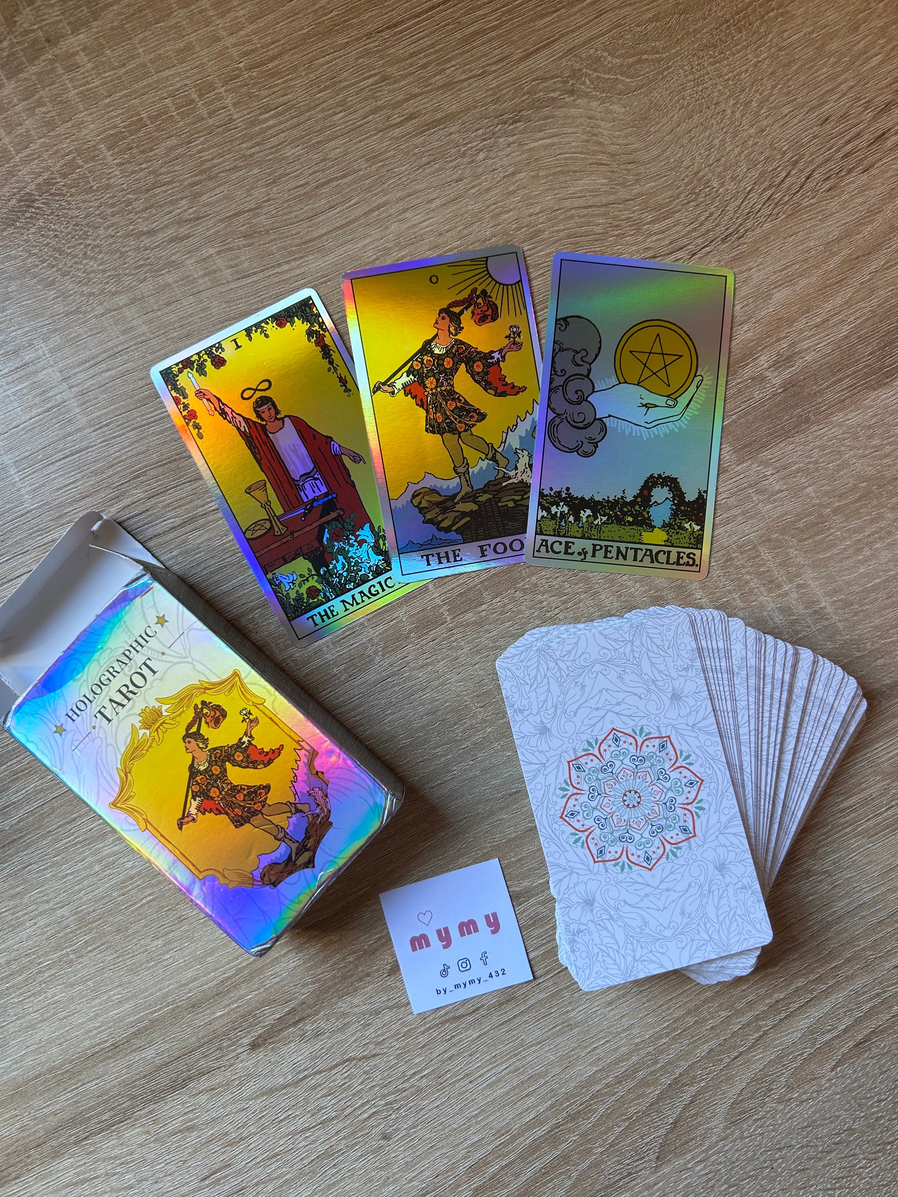 Holographic tarot cards