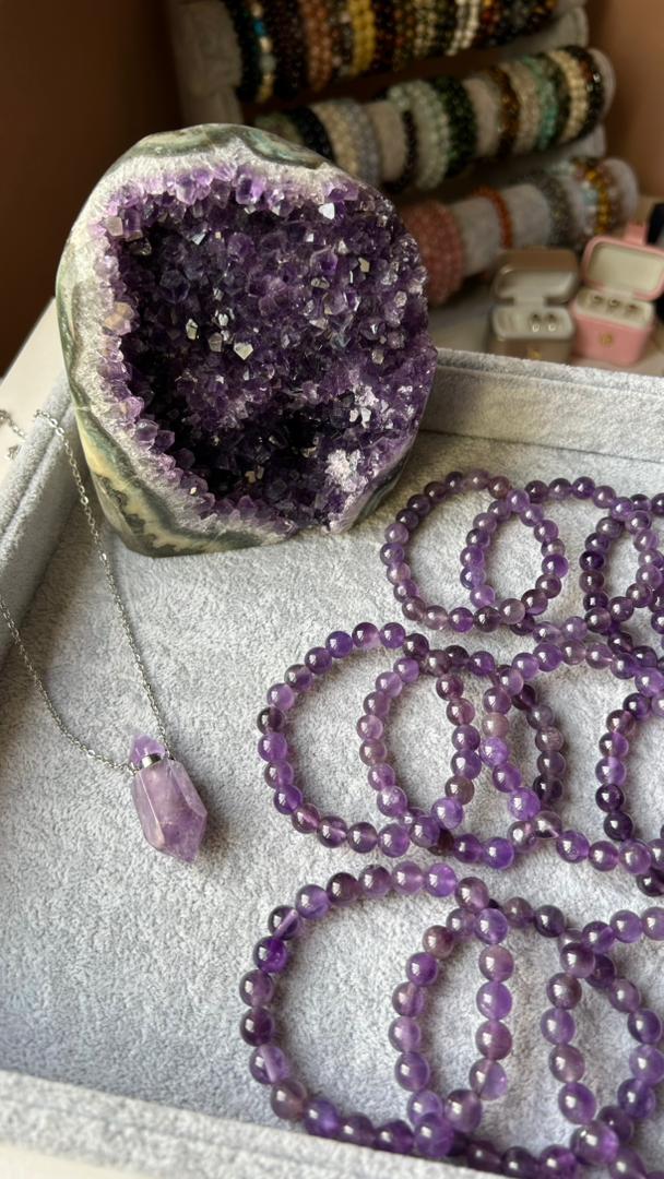 Natural healing stones